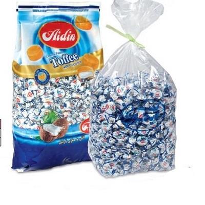 شکلات و کاکائو و تافی
